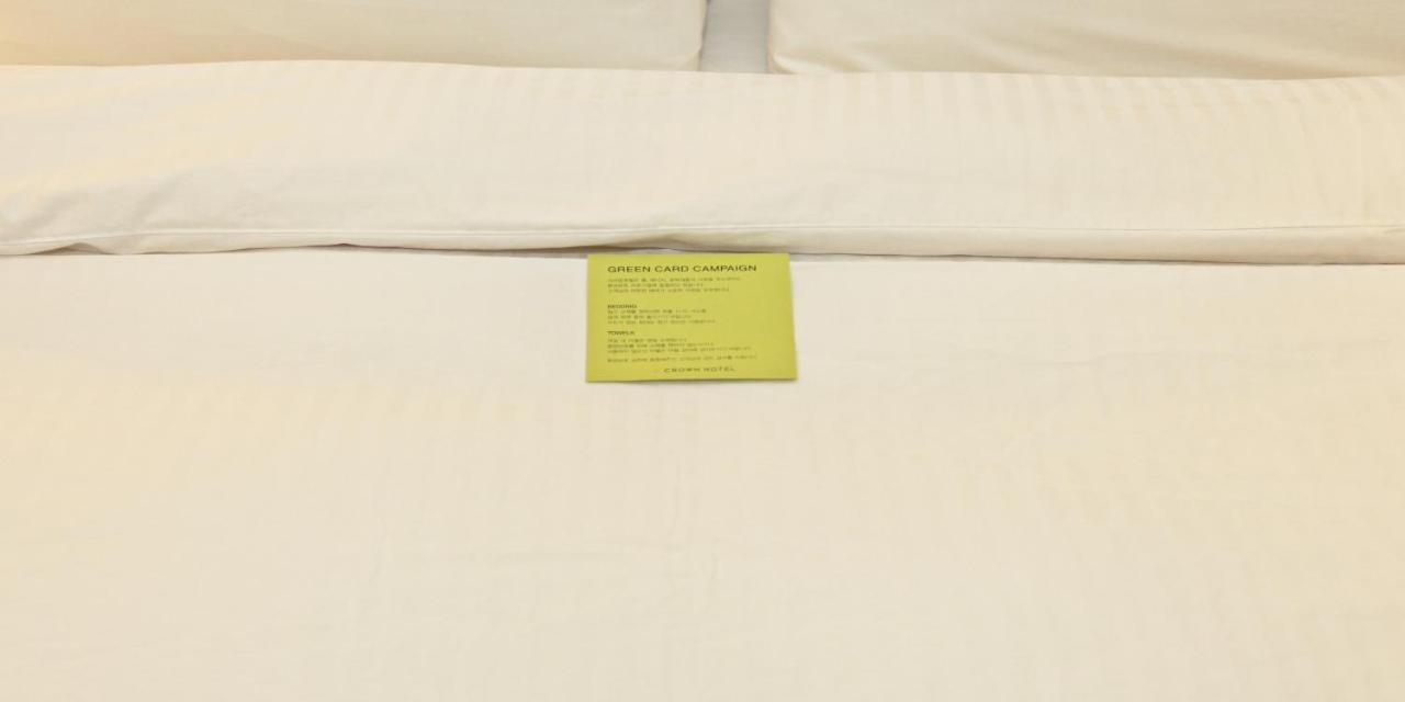 Crown Hotel Changwon Exterior photo